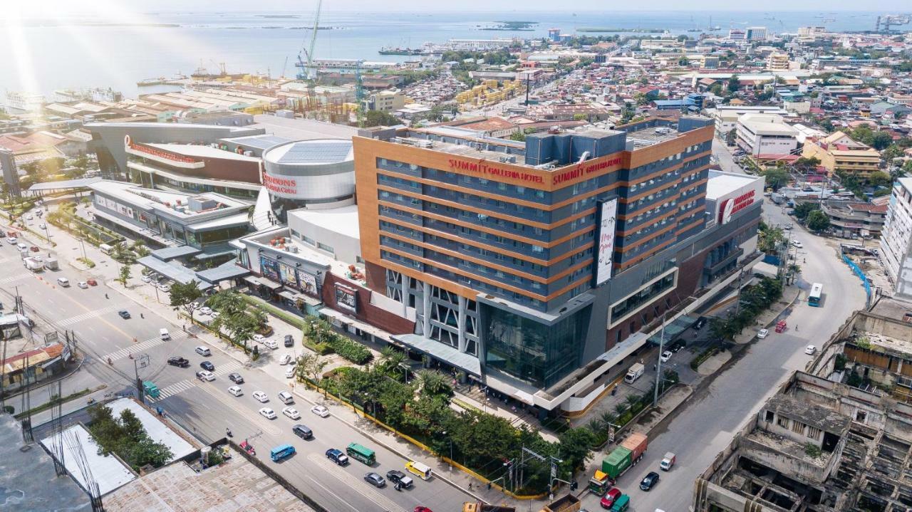 Summit Galleria Cebu Exterior photo